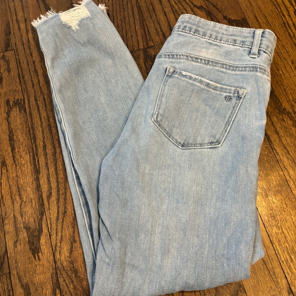 Tractr jeans skinny with distressing size 12